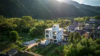 Xuancheng City, Anhui Province, Jing County, Cai Village Town, Shi Village Group 22 Hotels near Scenic Area of Yueliangwan