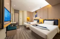 Homeinn Selected Hotel (Zibo Railway Station Heping Road) Hotels near Tanxi Mountain