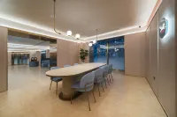 HanTing Hotel (Baicheng Zhenlai Zhanqianjie) Hotels in Zhenlai County