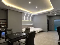 重慶以太電競酒店 - 停車場