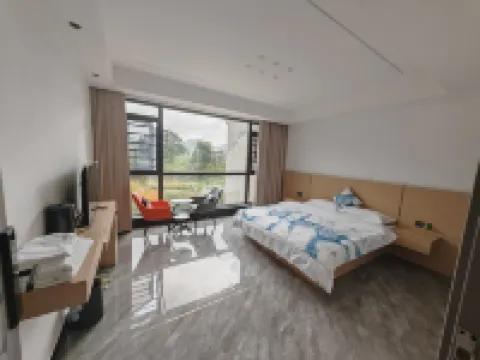 Xiongfei Inn Homestay