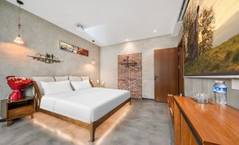 Design your life Autumn House Hotel