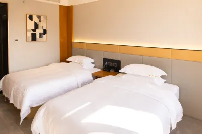 Huijing Grand Hotel