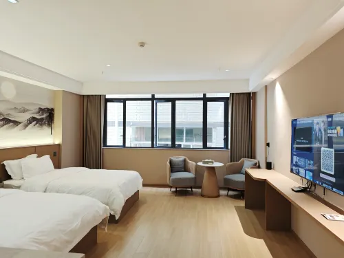 tongluoguan hotel