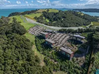 Omana Hotel di Beachlands