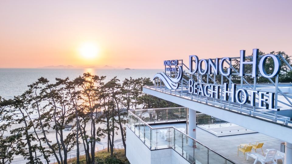 DONGHO BEACH HOTEL