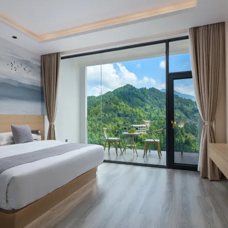 Huali Yunjian Homestay
