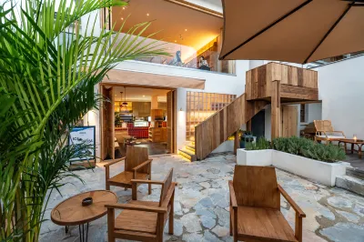 Dali Erwan Homestay (Erhai Ecological Corridor Store) Các khách sạn ở Erhai Haixi Scenic Area