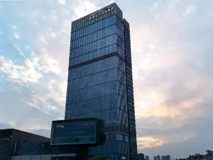 런다 그랜드 스카이라이트 인터내셔널 호텔 핑샹