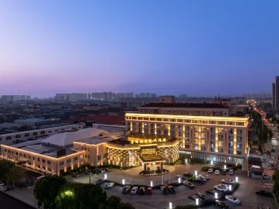 Minghuang International Hotel (Spring and Autumn Yancheng Wujin Station Branch) Hotels near Jiangsu University of Technology School of Foreign Languages
