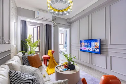 Yunduan High Altitude River View Homestay (Jiefangbei Hongya Cave Branch)