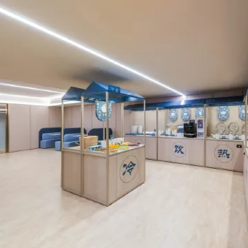 HanTing Hotel (Yancheng Funing Xiangyang Road Tiejun Square)