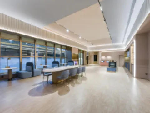 HanTing Hotel (Yancheng Funing Xiangyang Road Tiejun Square) فنادق في فونينغ