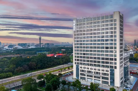 CHAO HOTEL Отели рядом со станцией Jiaxing South Railway Station