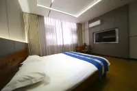 โรงแรมเจียยี่ - วิวภูเขา