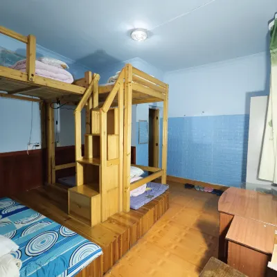 Xiangzishen Hostel Hotel a 