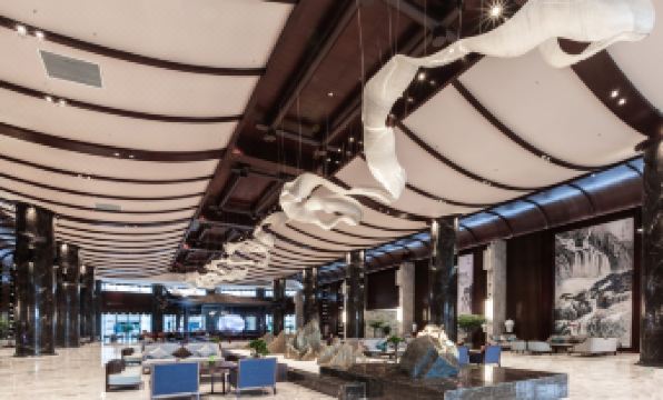 Four Seasons Yony Hotel