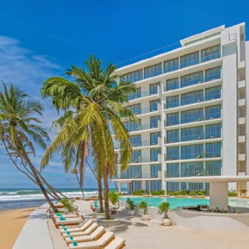 Radisson Collection Resort & Spa, Galle Hotels near Yatagala Temple
