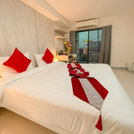 City Room Terminal 10 Hotel