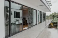 Tropical Haven 4 Bedroom Pool Villa Hotels in 