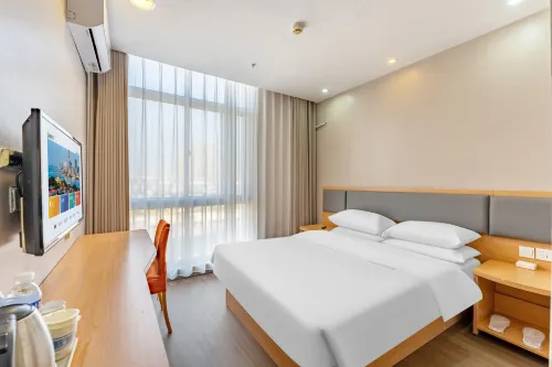 Paibaiyun Hotel (Siyang High-speed Railway Station)