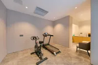 Elong Anyue Hotel (Kaifeng Millennium City Park) - Bãi đậu xe