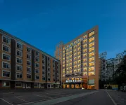 Huawei Hotel (Taisheng South Road Subway Station Branch) Hotel di The Tianfu Panda Tower/WangPing Street