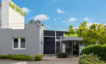 B&B Hotel Cergy Port 4 étoiles