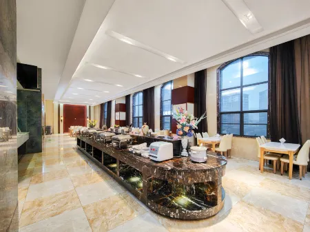 Phoenix Lake International Hotel Отели в г. Гаоан