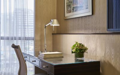 シェラトンクラブ　クラブラウンジ利用込　ゲストルーム　キングベッド1台付 シェラトン・タワーズ・シンガポールの写真