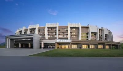 西河灣飯店（中國陶瓷博物館古窯店） 月亮湖風景區附近的飯店