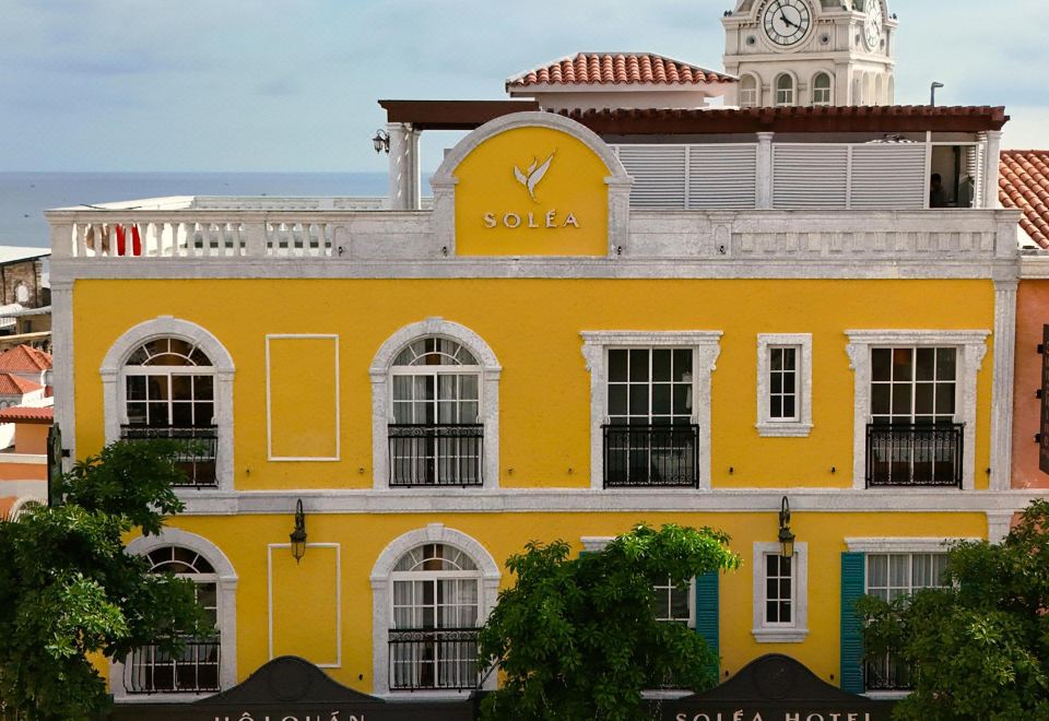 솔레아 호텔 외관