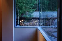 Huashuiwan Xiyuxi Hot Spring Homestay - romantique
