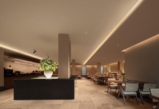 아투어 호텔 마치 스트리트