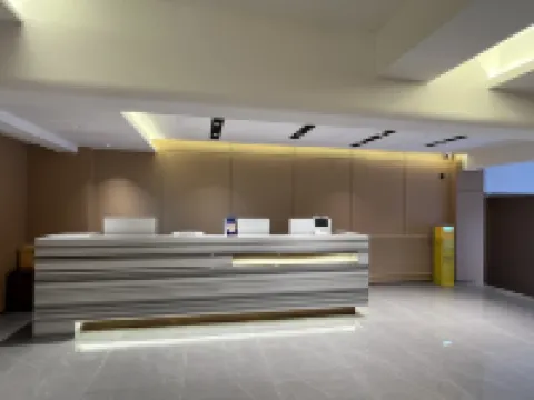 青島麗程酒店（青島火車站棧橋店）