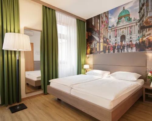 Hotel Lucia Hotels near 16. Ottakring