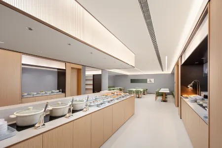 Ji Hotel (Wenju Road Branch in the Core Area of Shanghai Pudong Airport) Отели рядом с достопримечательностью «South Korea Quanzhou University (Shanghai Chengcai Branch)»