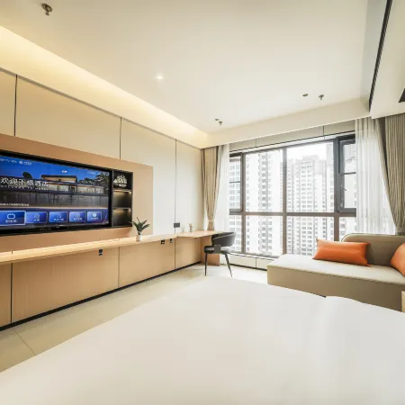 Four Seasons Hotel