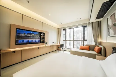 Four Seasons Hotel Hotels in Longchang