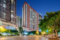 興義富康夢樂城大酒店（夢樂城購物中心店） 鄰近興義市樊良勇水果批發部的酒店