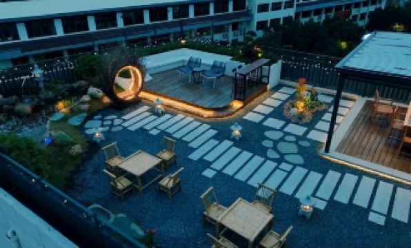 West Lake Xiaozhu (West Street)