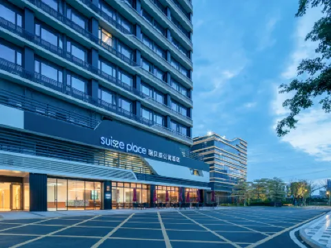 Suisse Place Serviced Apartment Zhuhai International Convention and Exhibition Center Hotel berhampiran Shiboyuan