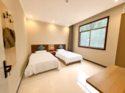 Micro Mountain Island Chun Qi Li Homestay