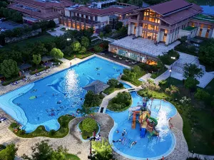 Crowne Plaza Huzhou