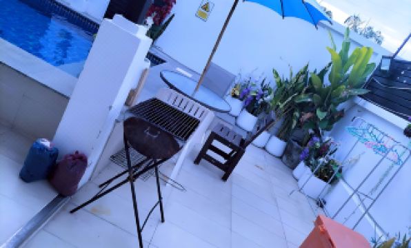 Hunter Hide Pool Villa