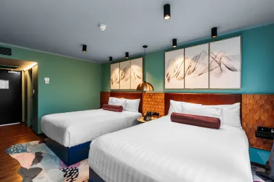 Naumi Auckland Airport Hotel Hotels near The Salvation Army