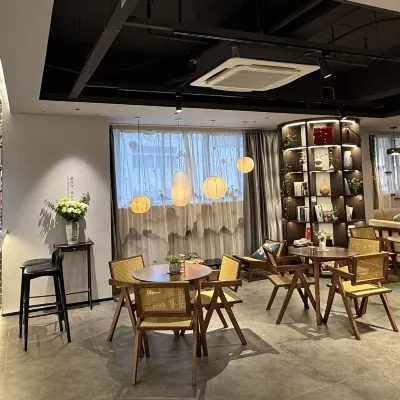 邂候青年旅舍（三坊七巷店） 鄰近鼓楼的酒店