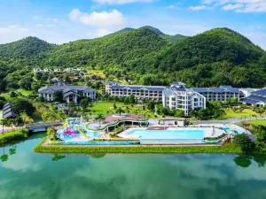 韶關乳源藍山源嶺南東方温泉酒店