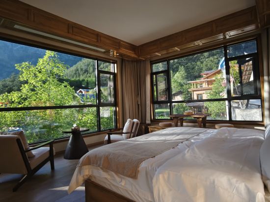 Jiuzhaigou Niyu Tibetan Residence · NIYU