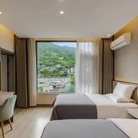 Nuo Dengyunshu Inn
